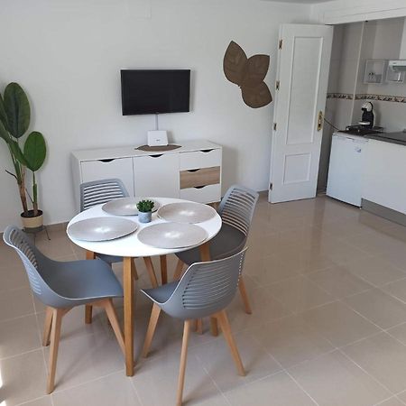 Apartamento Flores De Santiago Jerez de la Frontera Kültér fotó